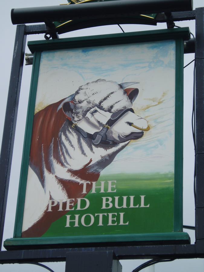 Pied Bull Hotel St Helens  Exterior photo